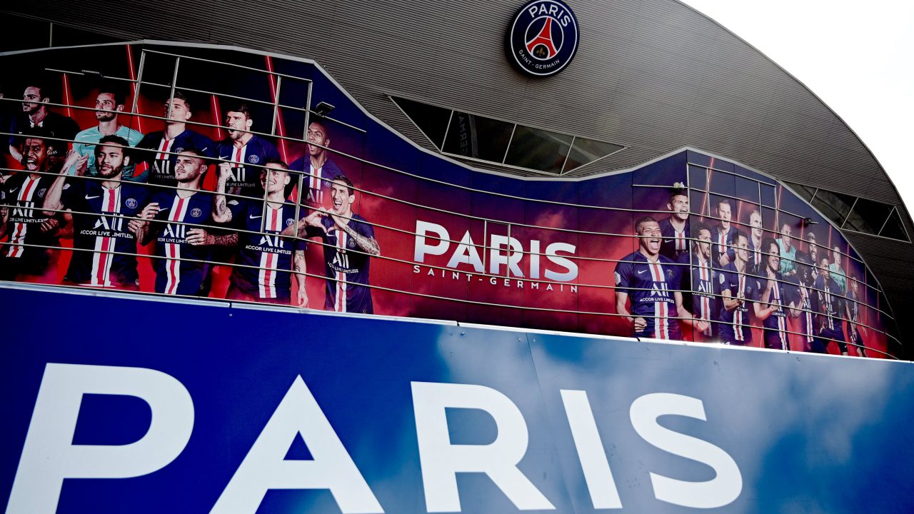 Seis atletas do Paris estão com Covid-19. Imagem: Crédito: FRANCK FIFE / AFP